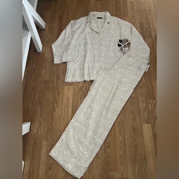 NEW Natori Cream Patterned Women's Pajama Set - Picture 5 of 7